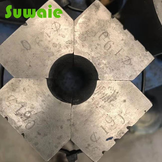 Pasūtīts veidnes slaucīšanas mašīnai 20 gab. No Dienvidāfrikas